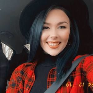 Meet your Posher, Lindsey